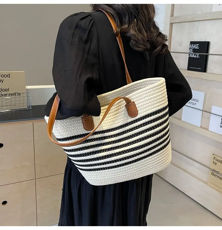 New Women's Straw Tote Bag Large Capacity Beach Handbag — feature 21