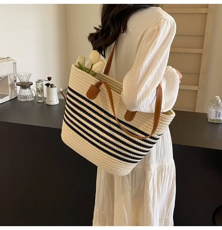 New Women's Straw Tote Bag Large Capacity Beach Handbag — feature 34