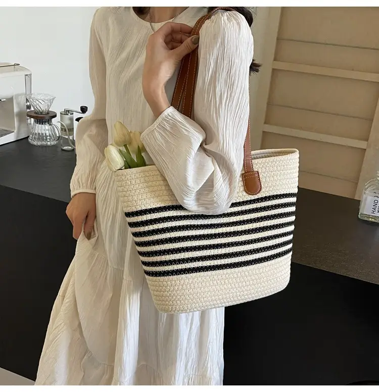 New Women's Straw Tote Bag Large Capacity Beach Handbag — feature 38