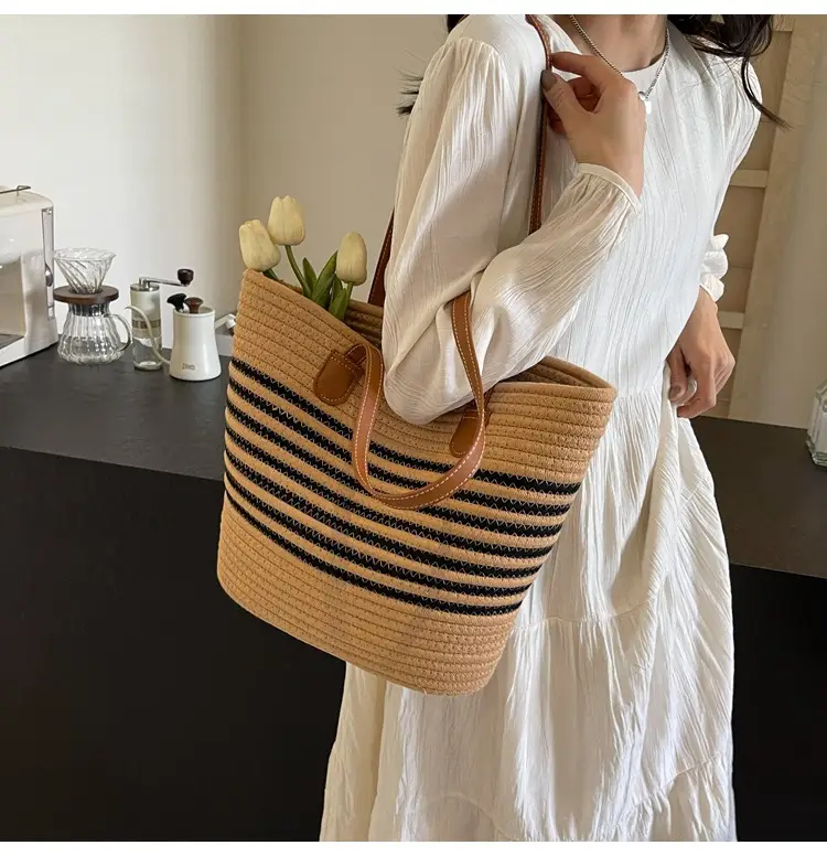 New Women's Straw Tote Bag Large Capacity Beach Handbag — feature 46