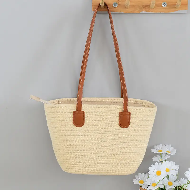New Women's Straw Tote Bag Large Capacity Beach Handbag - Image 9