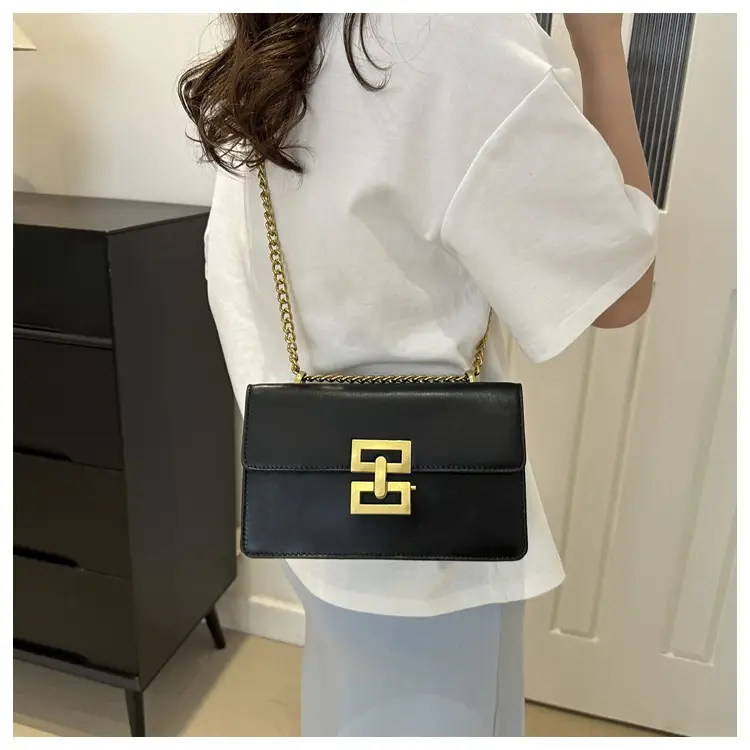 White Leather Chain Shoulder Bag with Lock Clasp — feature 22