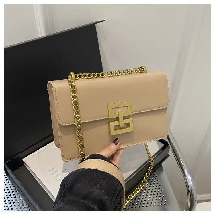 White Leather Chain Shoulder Bag with Lock Clasp - Image 3