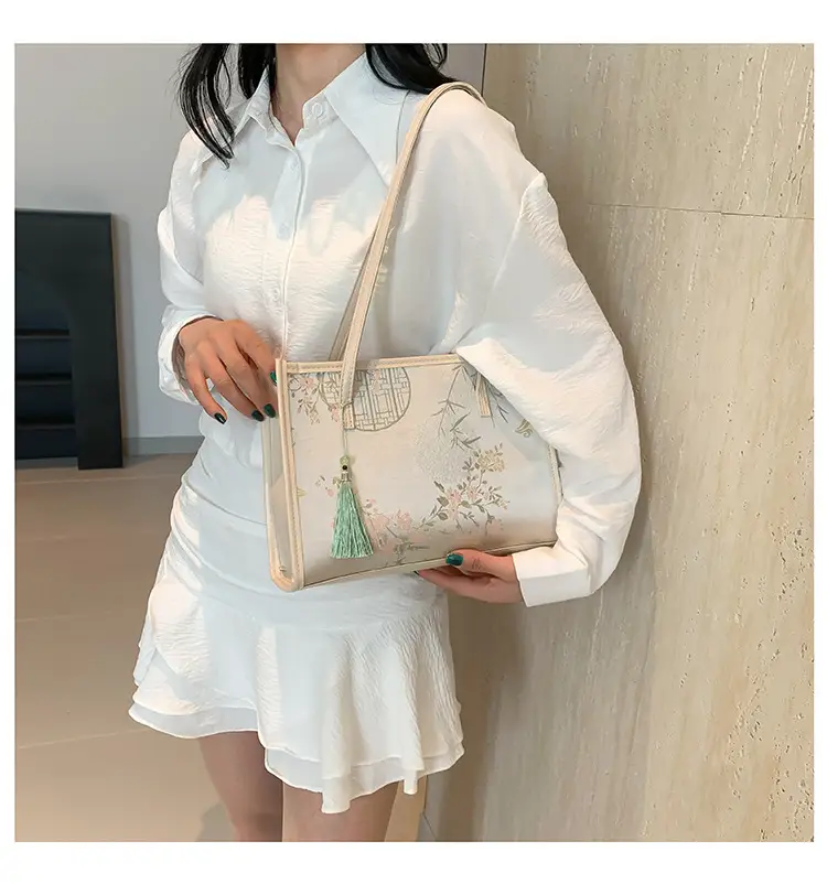 Women's New Chinese Style Shoulder Bag with Tassel — feature 25