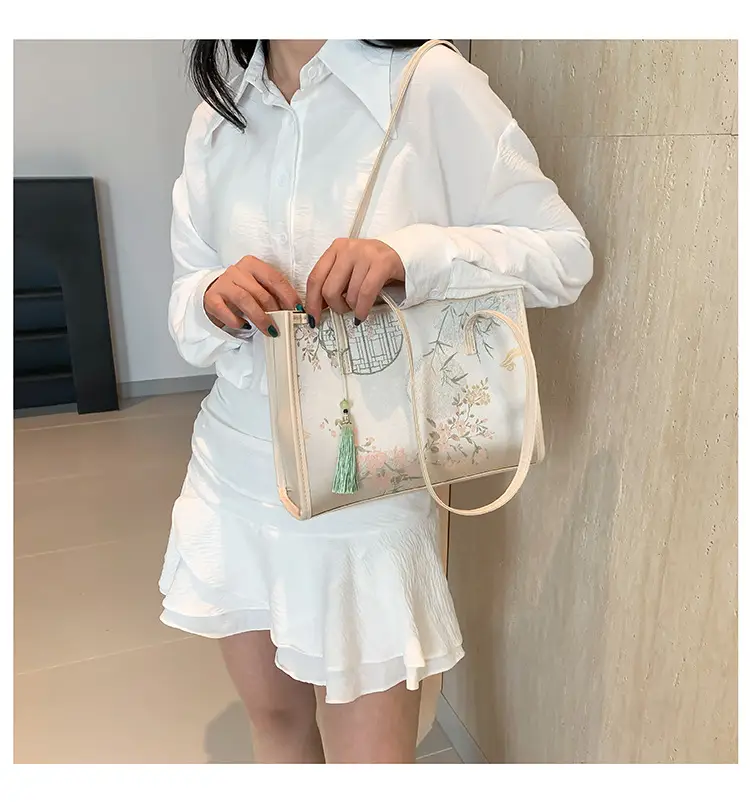 Women's New Chinese Style Shoulder Bag with Tassel — feature 27