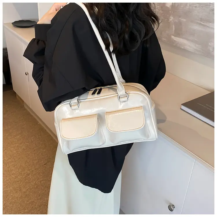 Green Leather Shoulder Bag for Women — feature 11