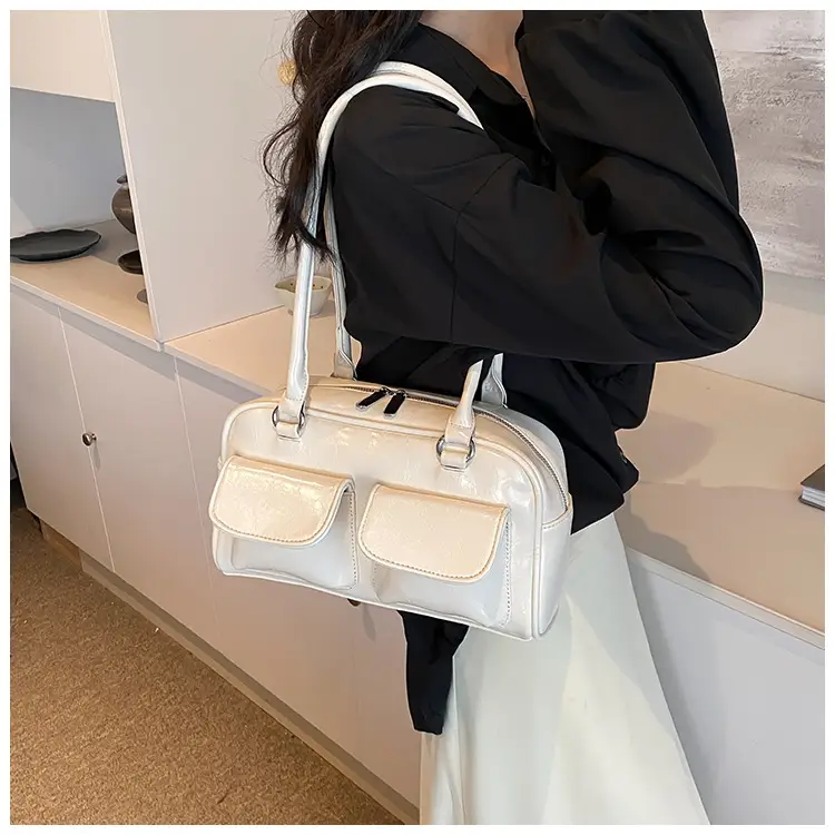 Green Leather Shoulder Bag for Women — feature 12