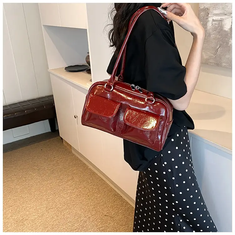 Green Leather Shoulder Bag for Women — feature 20