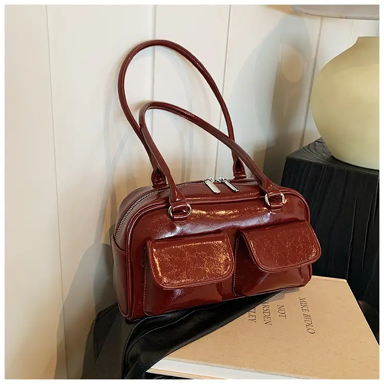 Green Leather Shoulder Bag for Women — feature 25