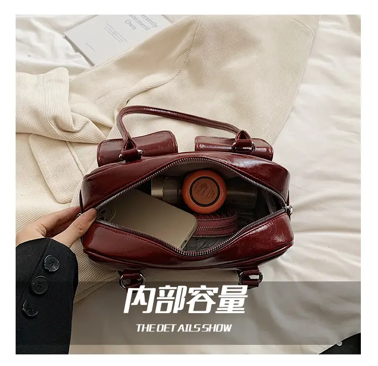 Green Leather Shoulder Bag for Women — feature 7