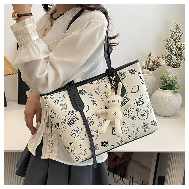 Women Graffiti Print Shoulder Bag 2024 Spring Summer — feature 20