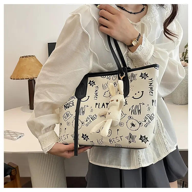 Women Graffiti Print Shoulder Bag 2024 Spring Summer — feature 23