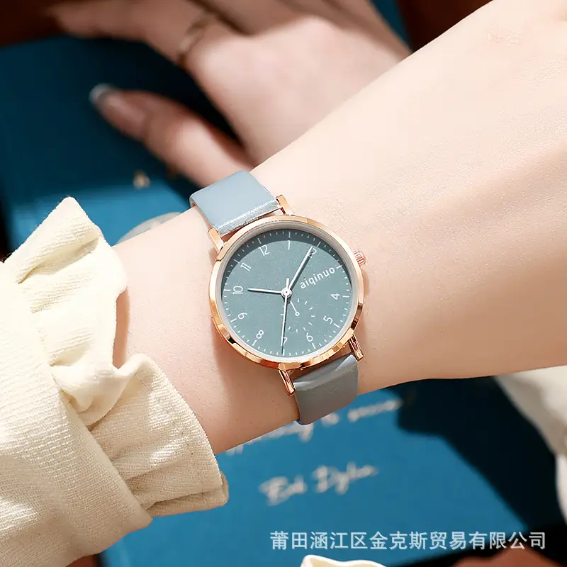 Korean-style Women's Watch with Green Strap — feature 3