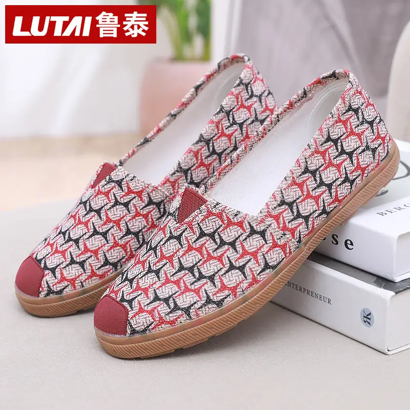 Lu Tai Mom Shoes Flat Shoes Cloth Shoes Women's Shoes Soft Sole Not Tired Foot Slip-on Casual Shoes Single Shoes Elderly Shoes - Image 4