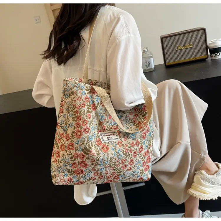 Large Capacity Floral Canvas Shoulder Bag for Women — feature 31