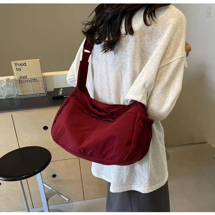 Nylon Travel Bag for Women, Large Capacity, Shoulder Crossbody — feature 49