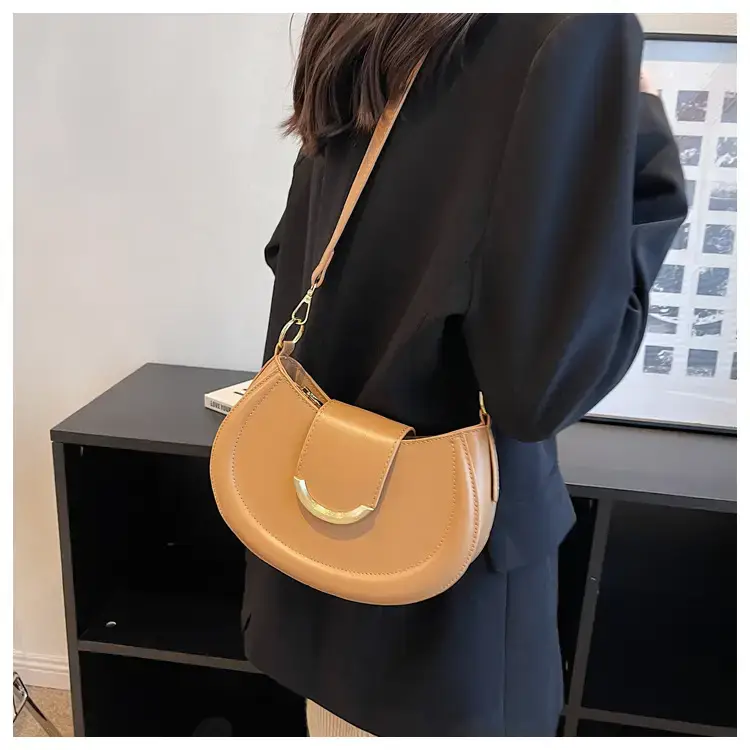 Maroon Vintage Commuter Shoulder Bag Women 2024 — feature 17