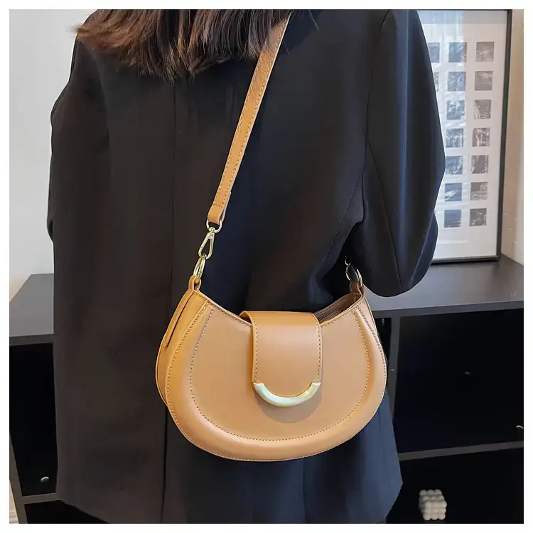 Maroon Vintage Commuter Shoulder Bag Women 2024 — feature 18