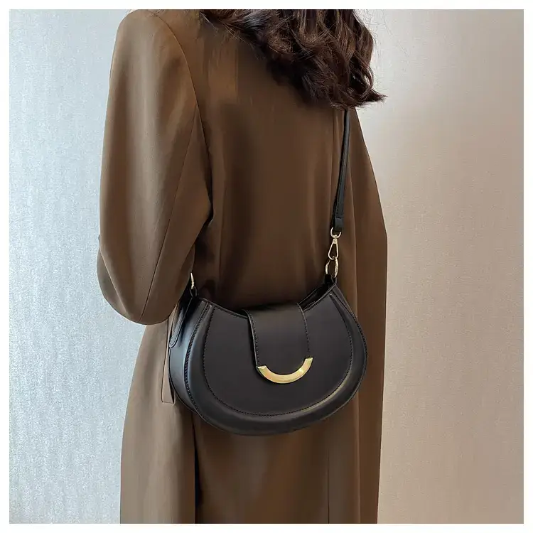 Maroon Vintage Commuter Shoulder Bag Women 2024 — feature 23