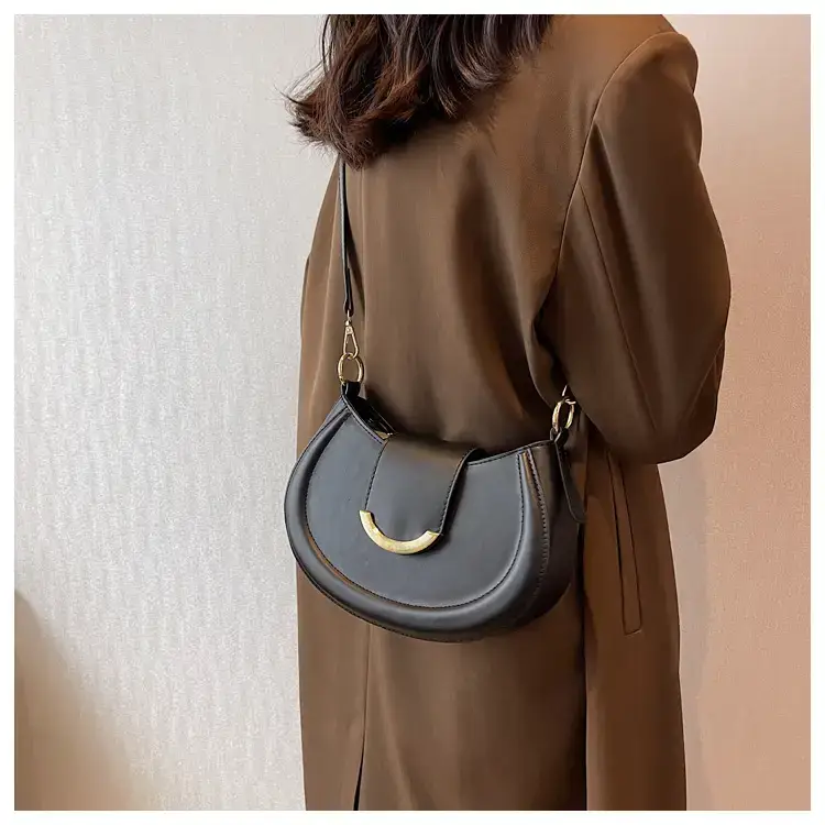 Maroon Vintage Commuter Shoulder Bag Women 2024 — feature 24