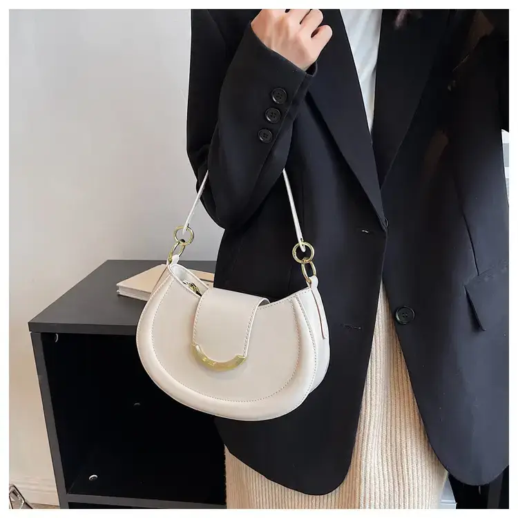 Maroon Vintage Commuter Shoulder Bag Women 2024 — feature 28