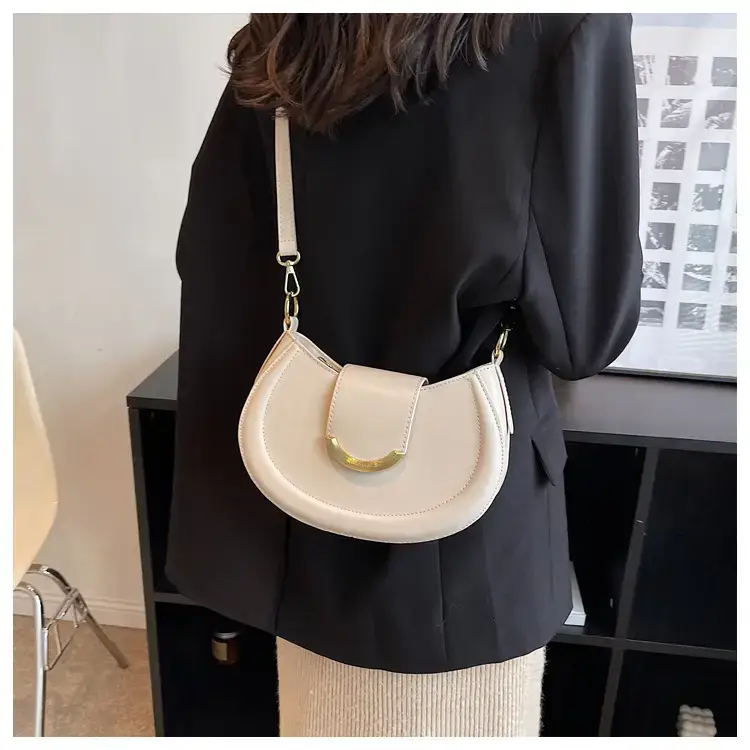 Maroon Vintage Commuter Shoulder Bag Women 2024 — feature 30