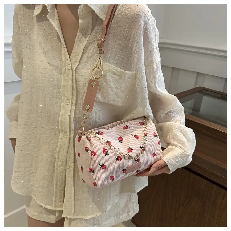 Women's Strawberry Printed Shoulder Crossbody Bag — feature 19