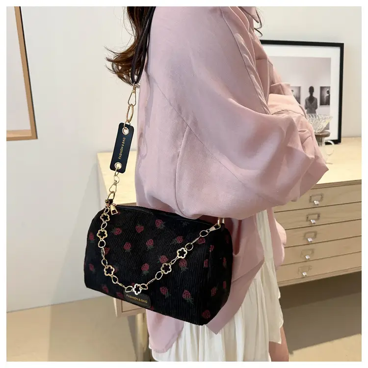 Women's Strawberry Printed Shoulder Crossbody Bag — feature 23