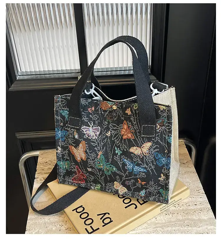 Women's Floral Canvas Shoulder Bag 2024 Instagram Style — feature 1