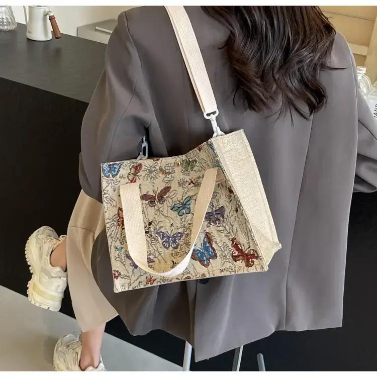 Women's Floral Canvas Shoulder Bag 2024 Instagram Style — feature 12