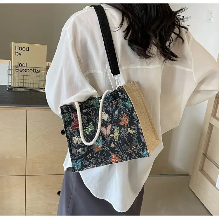 Women's Floral Canvas Shoulder Bag 2024 Instagram Style — feature 25