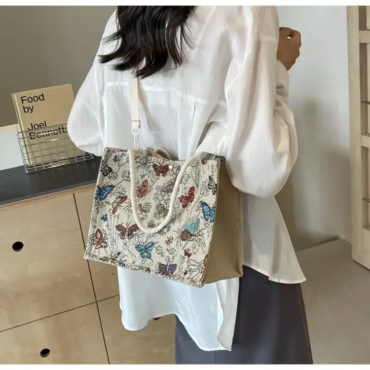 Women's Floral Canvas Shoulder Bag 2024 Instagram Style — feature 28