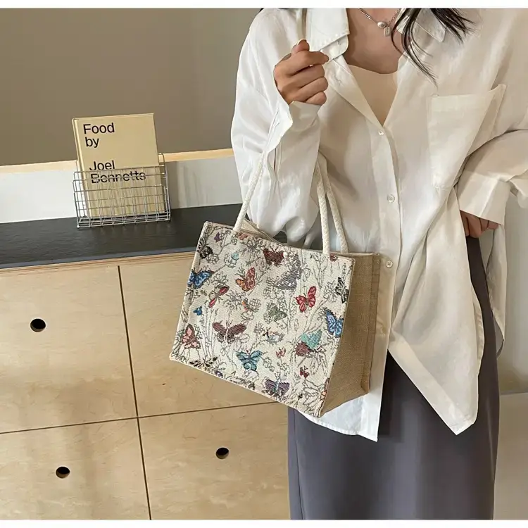 Women's Floral Canvas Shoulder Bag 2024 Instagram Style — feature 35