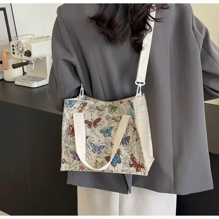 Women's Floral Canvas Shoulder Bag 2024 Instagram Style — feature 9