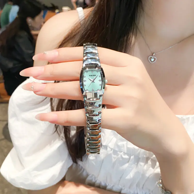 Women's Quartz Watch with Diamond Crystal Dial - Image 6