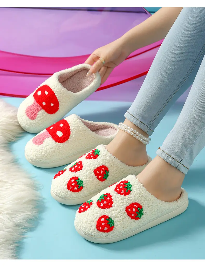 2025 Heart-Shaped Warm Plush Cotton Slippers for Men Women — feature 10