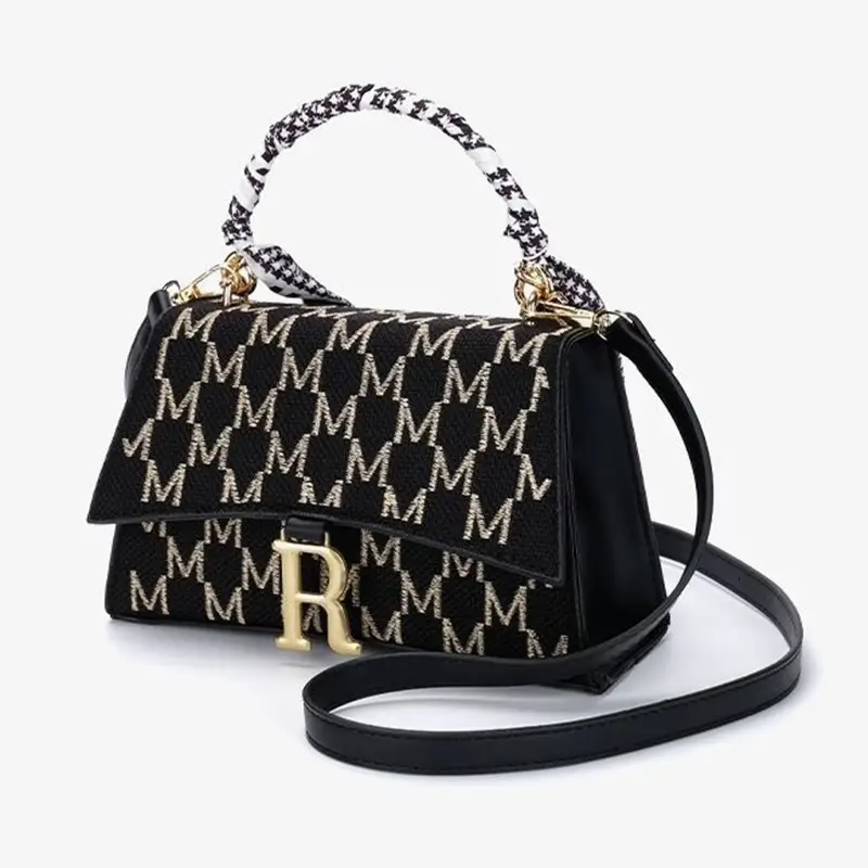 Chanel-Inspired Crossbody Bag with R Letter Design - Image 6