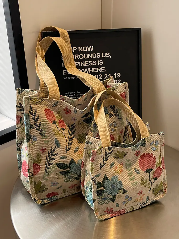 Large Floral Print Women's Commuter Tote Bag - Image 6