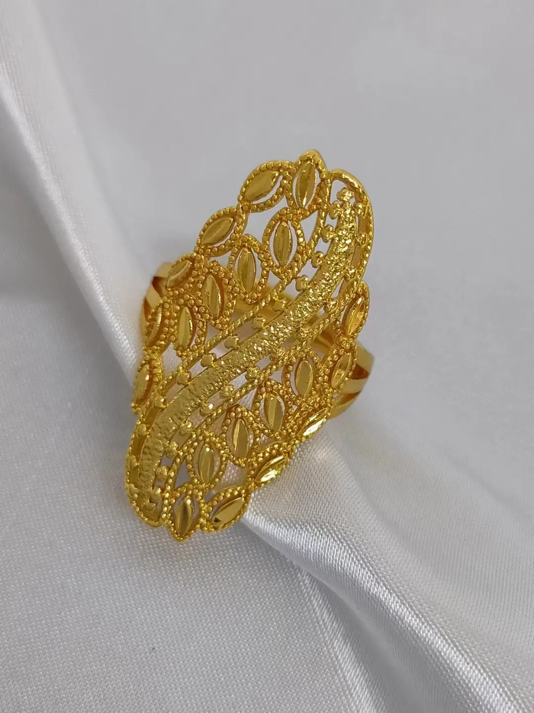 24K Gold-Plated Wheat Ear Index Finger Ring Middle Eastern Dubai Copper Stylish Simple Women's Ring Dubai Jewelry — feature 7
