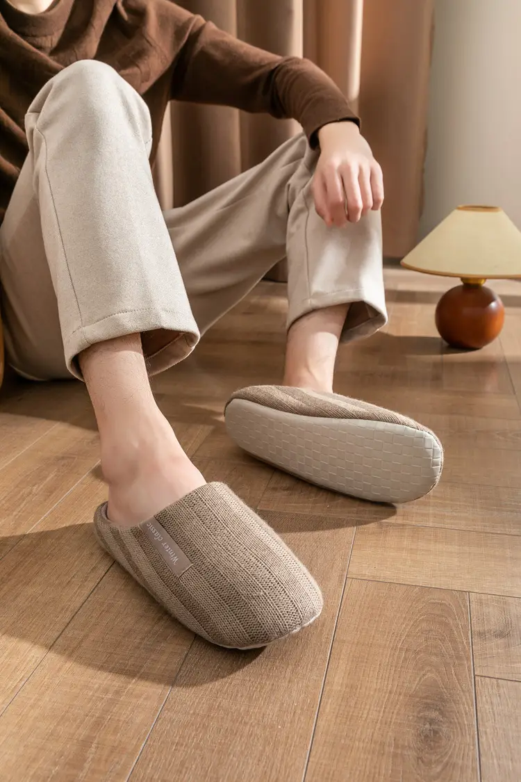 Couple's Winter Household Cotton Shoes Indoor Household Dung-feeling Mute Warm Wool Coral Fleece Plush Cotton Slippers for Women — feature 14