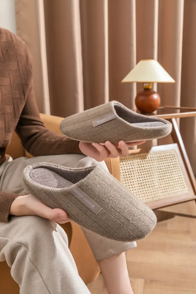 Couple's Winter Household Cotton Shoes Indoor Household Dung-feeling Mute Warm Wool Coral Fleece Plush Cotton Slippers for Women — feature 8