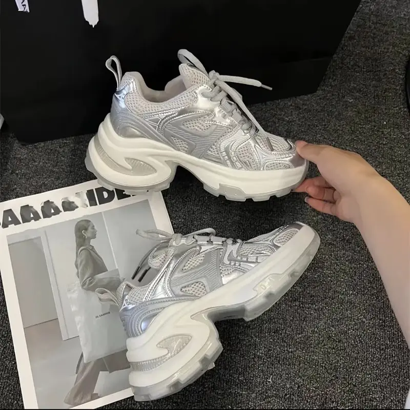 Women 2025 White Round Toe Thick Sole Casual Shoes — feature 5