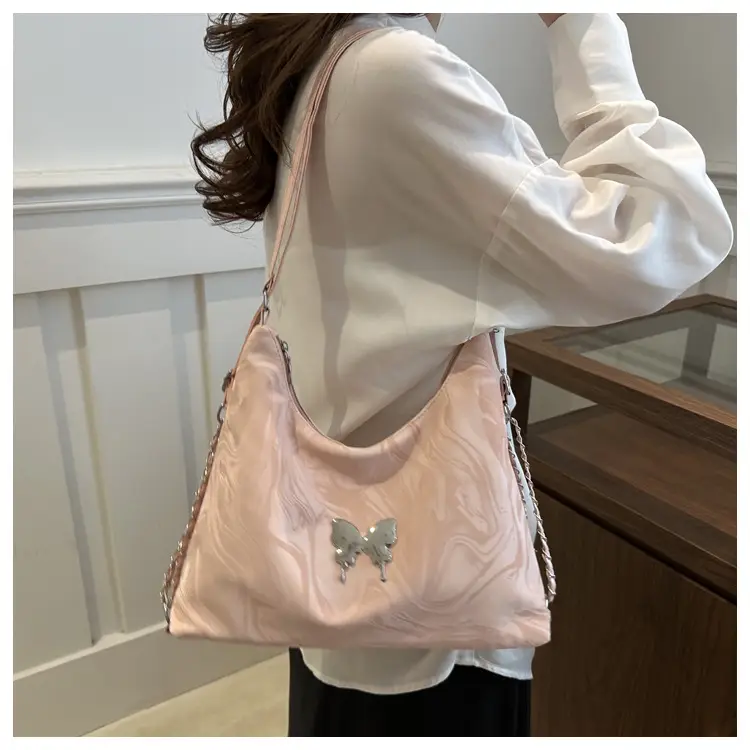 Multifunctional Bow Backpack 2024 New Fashionable Textile Chain Shoulder Bag Large Capacity Commuter Tote Bag — feature 13