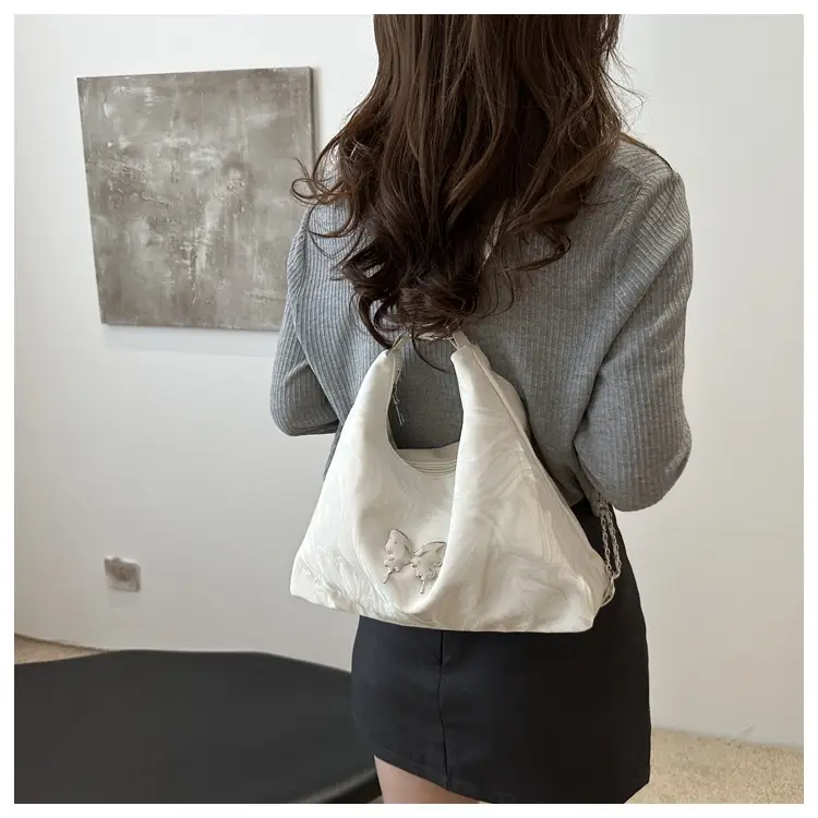 Multifunctional Bow Backpack 2024 New Fashionable Textile Chain Shoulder Bag Large Capacity Commuter Tote Bag — feature 9
