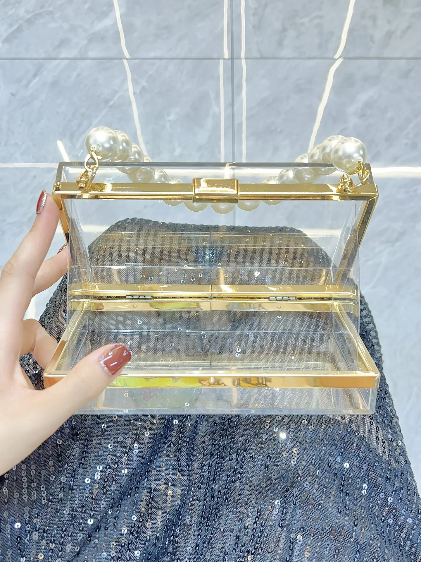 Transparent Crossbody Clutch Bag with Pearl Handle - Image 3