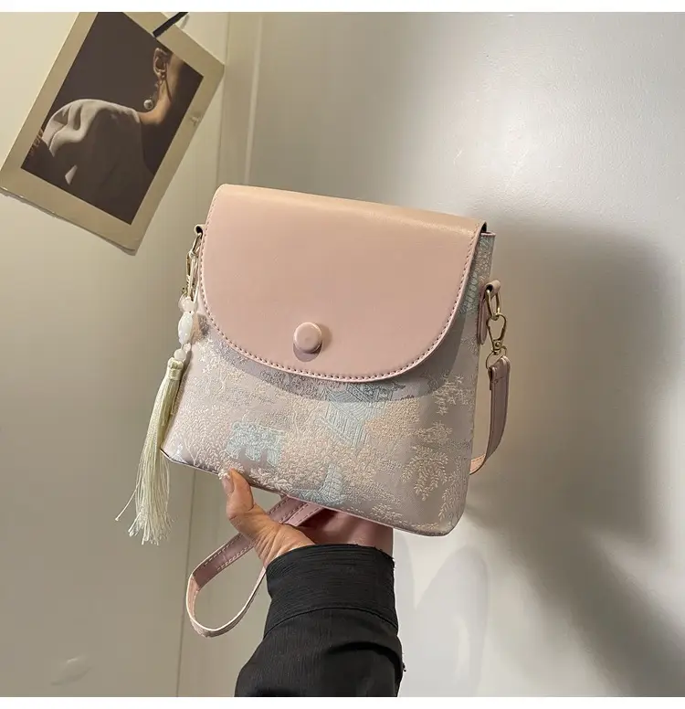 Korean Style Embroidered Crossbody Bag Women's Ins Mori Style — feature 27
