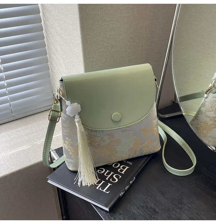 Korean Style Embroidered Crossbody Bag Women's Ins Mori Style — feature 31