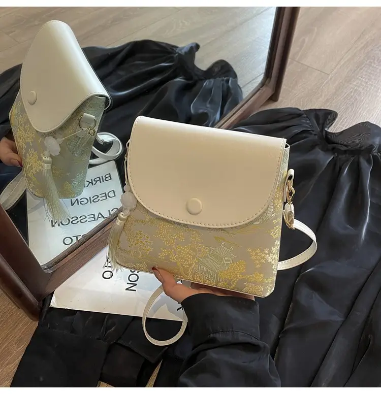 Korean Style Embroidered Crossbody Bag Women's Ins Mori Style — feature 33
