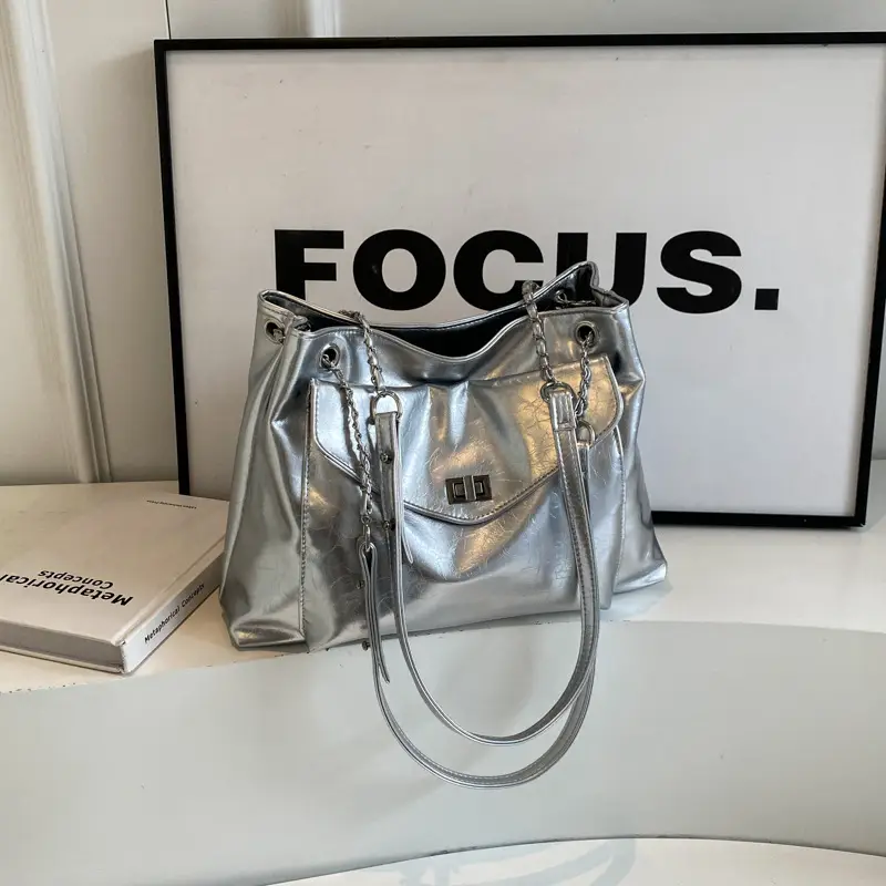Silver Chain Messenger Bag for Women 2024