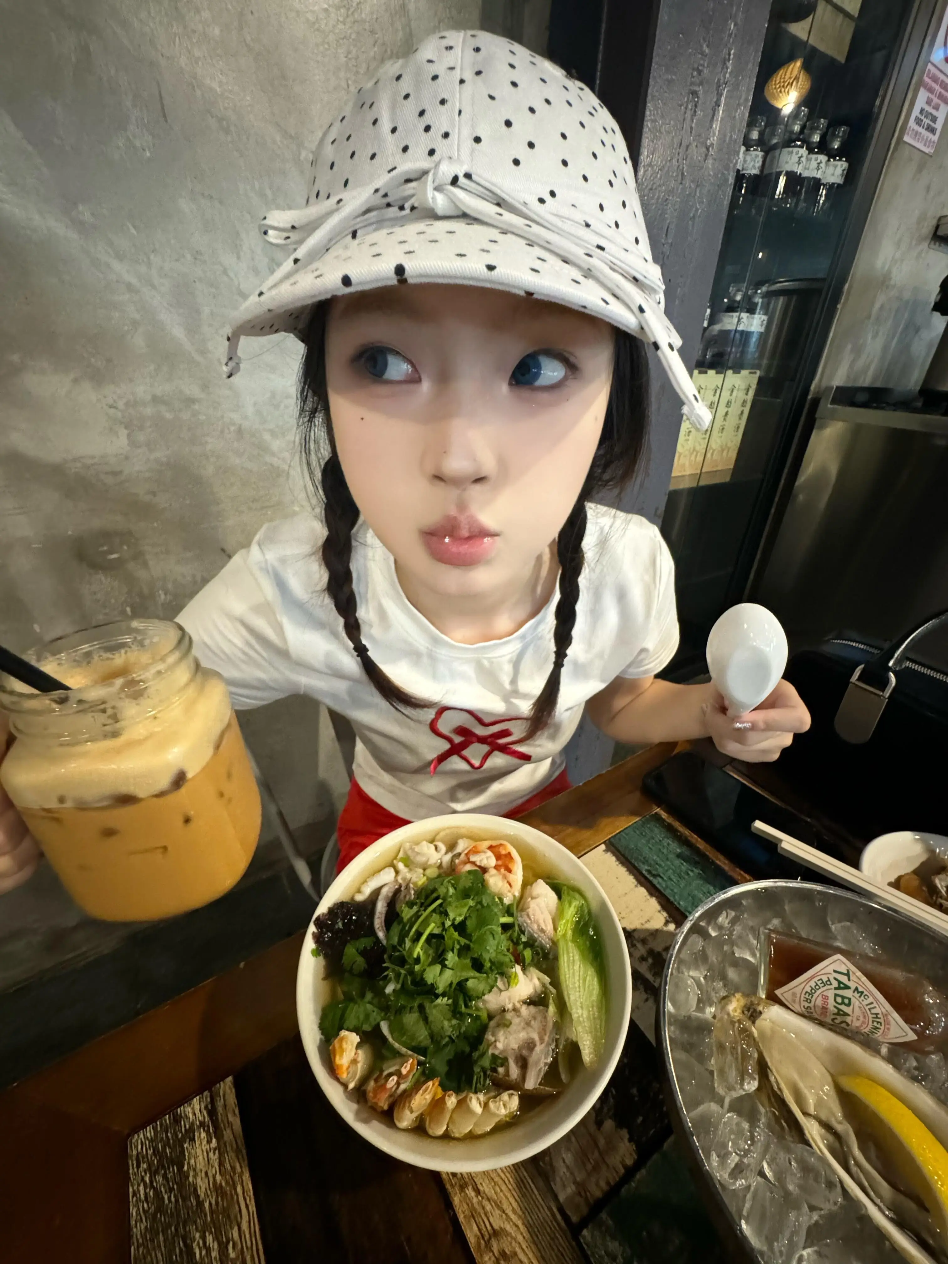 Adjustable Baseball Cap for Women Black White Dot Bow — feature 2